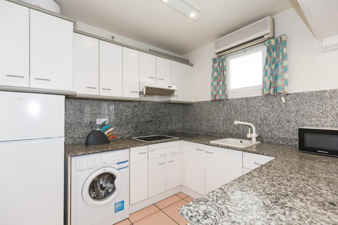 Uhc Center Apartments Salou Buitenkant foto